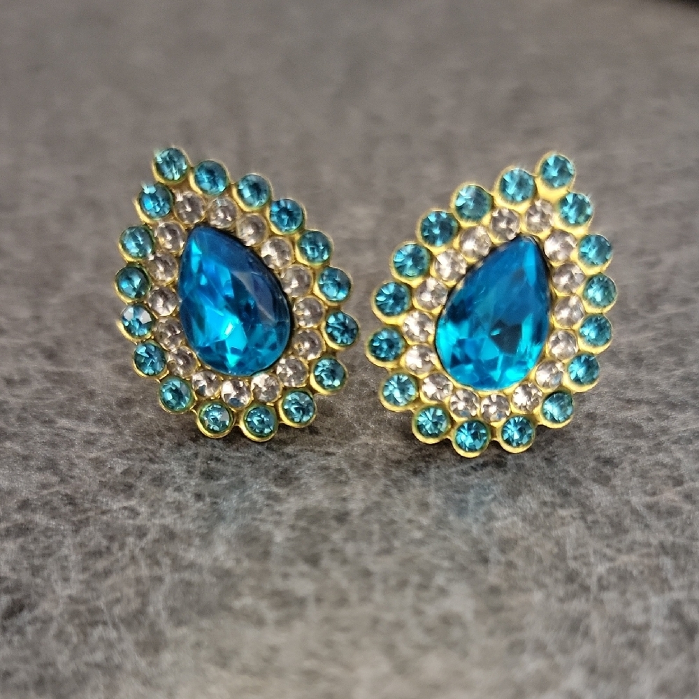 Elegant Blue and Gold Teardrop Stud Earrings